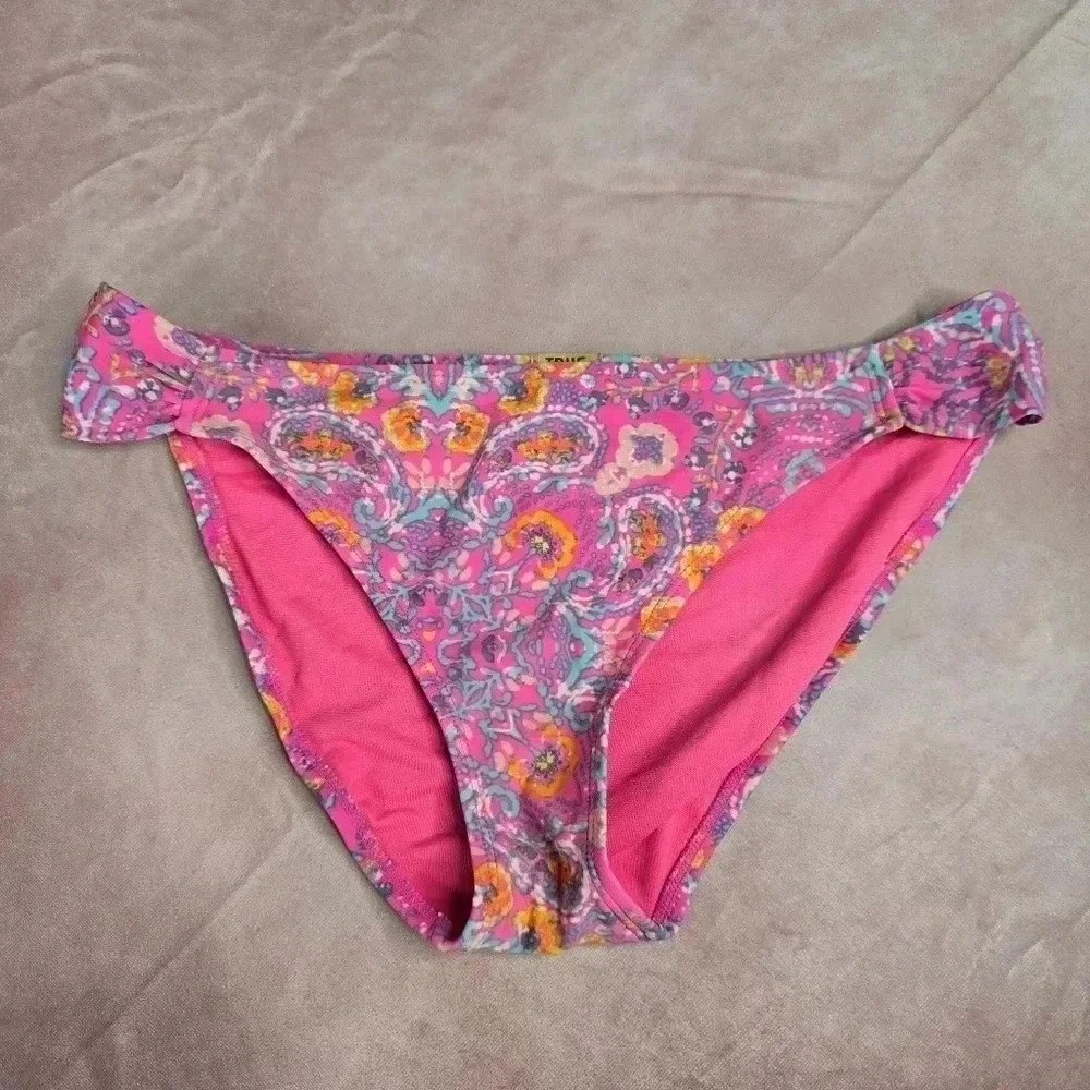 True Craft Pink Floral Bikini‎ Bottom Swimwear Size Large